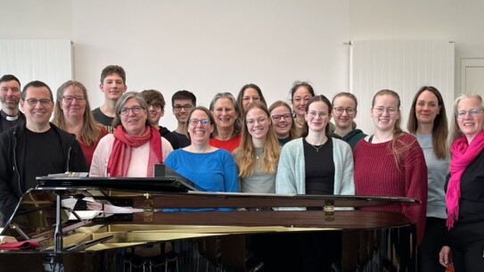 "Cheerful Voices In Concert"