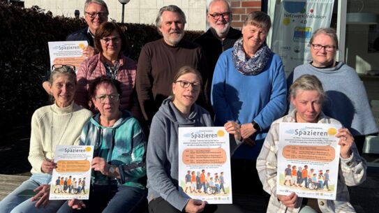 Gemeinsames spazieren gehen: Aktionsgemeinschaft „Gemeinsam runter vom Sofa“ lädt ein