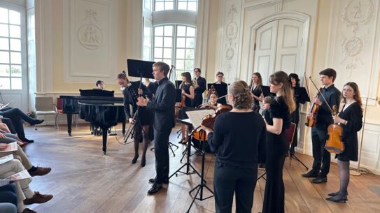 Gerd-Bucerius-Orchester begeistert beim 2. Lions Charity Konzert in Borstel