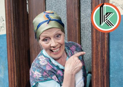 „Tratsch im Treppenhaus“ – Abschied mit Herz und Humor