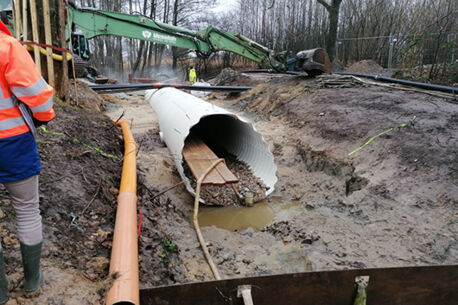 Sanierungsarbeiten an der „Brücke“ im Waldweg