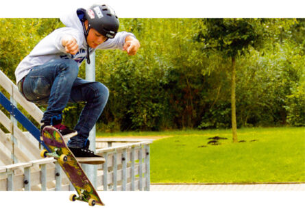 Jump Boxes, Half Pyramid, Rampen und Rails