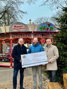 Spende der Lions für das Weihnachtshilfswerk