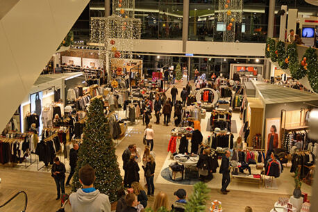Stimmungsvolles Shoppen in der Vorweihnachtszeit (Fotogalerie)