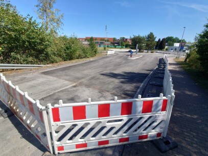 Der Kreisel im Justus-von-Liebig-Ring früher eröffnet als geplant