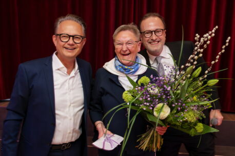 dodenhof feiert langjährige Mitarbeitende und bietet viele attraktive Berufsmöglichkeiten