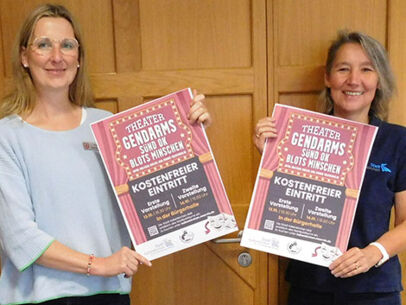 Kaltenkirchen lädt ein zu: „Gendarms sünd ok blots Minschen“