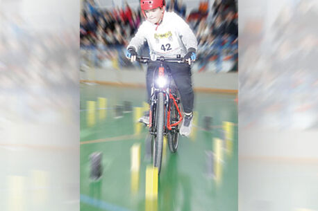 ADAC Fahrradturnier für Kinder bei Möbel Kraft