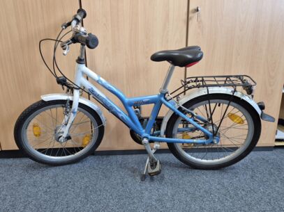 Wem gehört das Kinderfahrrad in Neumünster?