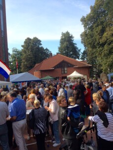 Fest der Nationen an der katholische Kirche St. Marien
