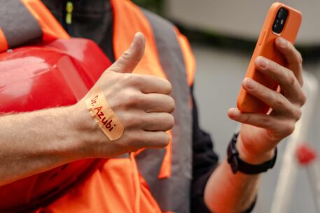 Azubis in Neumünster  können „24/7-Sprechstunde“ nutzen