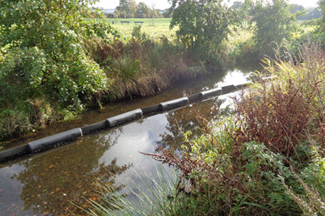 Arbeiten am Regenklärbecken 16 „Flottmoorpark Nord“