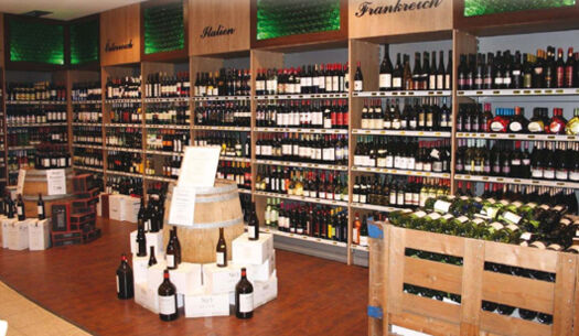 Gutsortiertes Weinsortiment vom Fachmann