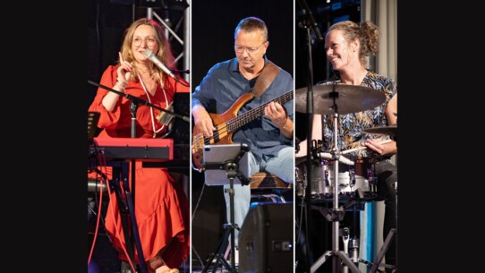 Tania Fritz   "Das kleine Glück"  im Trio mit Anne Diedrichsen und Lars Hansen
