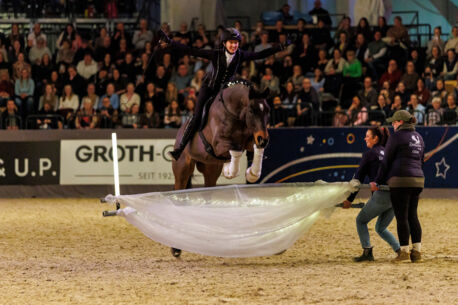 75 Jahre VR CLASSICS: Jubiläumsshow setzt emotionalen Auftakt