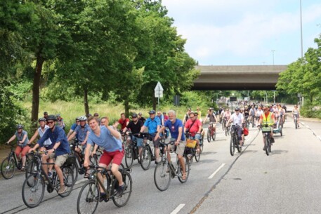 Mit dem Rad für bessere Wege: ADFC ruft zur Sternfahrt nach Hamburg auf