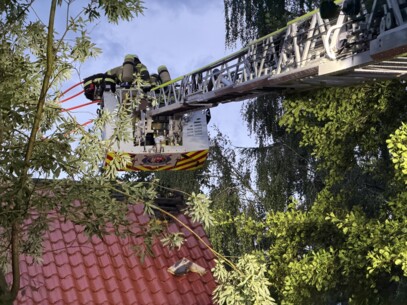 Blitzeinschlag löst Dachstuhlbrand aus