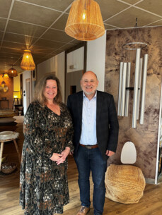 Unternehmensbesuch: Quickborn setzt auf wohnortnahe Gesundheitsangebote