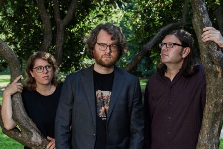 Songraes verzaubern mit intimem Alternative Folk