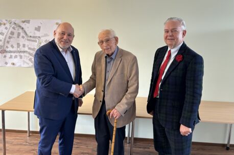 Stadt Quickborn erneuert Forderung nach Ampelanlage an der AKN-Haltestelle Tanneneck