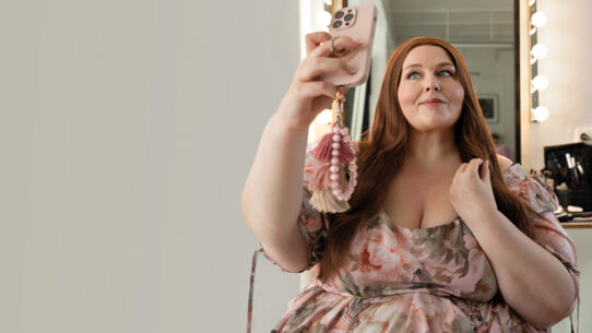 „Grande Dame“ Ein Abend voller Wucht, Witz und Wärme