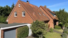 Am Ortsrand von Wyk auf Föhr: 
Einfamilienhaus mit schönem Garten
