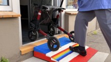 Auffahrhilfen aus LEGO-Steinen - Wer spendet Steine?