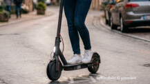 Manipulierte E-Scooter: Polizei stoppt Jugendliche mit bis zu 50 km/h