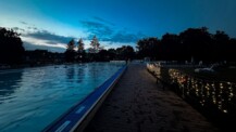 Mondscheinschwimmen im Quickborner Kult-Freibad