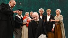Niederdeutsche Bühne zeigt "Dat Schörengericht (Der zerbrochene Krug)" von Heinrich von Kleist