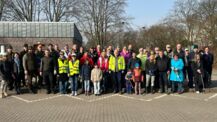 Viele helfende Hände bei der Aktion Saubere Landschaft in Quickborn
