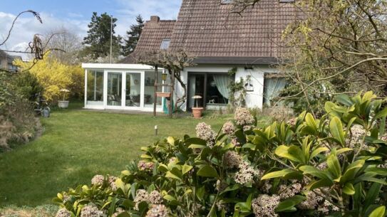Kaltenkirchen: Ihr neues Zuhause! Im Grünen und doch zentral!