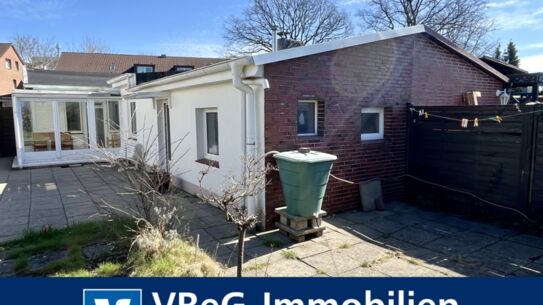 Doppelhaushälfte mit großem Garten in gefragter Lage von Norderstedt-Garstedt
