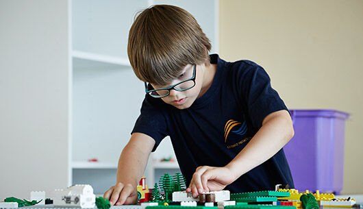 Privatschule als LEGO-Modell