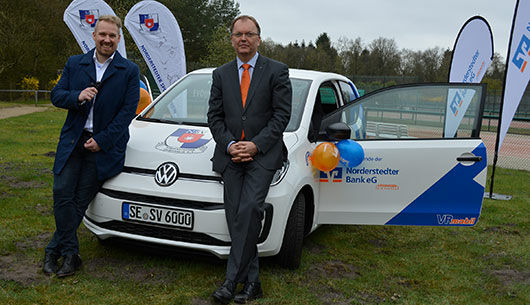 Übergabe des neuen VW take up! an Norderstedter Sport Verein