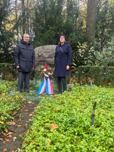 Henstedt-Ulzburg gedenkt den Opfern von Krieg und Gewaltherrschaft