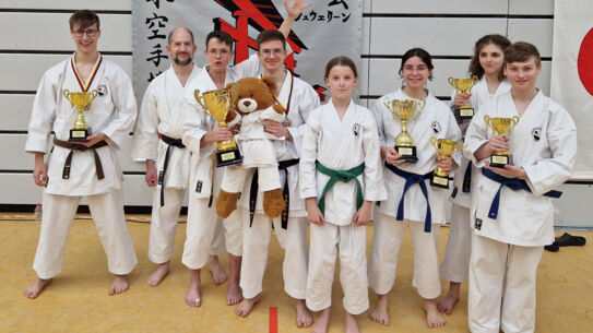 Karateabteilung der Kaltenkirchener Turnerschaft erfolgreich bei der Ostdeutschen Meisterschaft