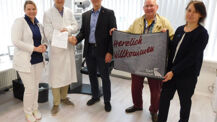 Stadt Kaltenkirchen fördert neuen Augenarzt Dr. Häring
