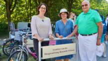 Vier neue Fahrradständer im Bürgerpark – Dank an die Bürgerstiftung