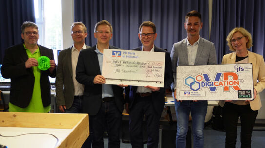 12.500 Euro für die MINT - Förderung an der Jürgen-Fuhlendorf-Schule