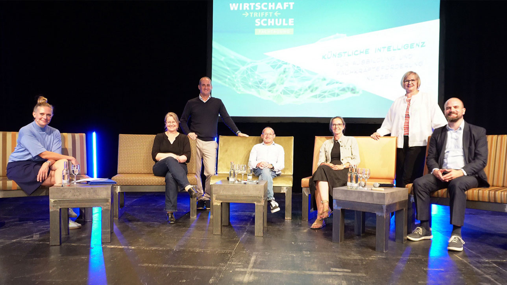 "Wirtschaft trifft Schule" Innovation durch künstliche Intelligenz