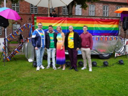 Bad Bramstedt feiert ersten Christopher Street Day