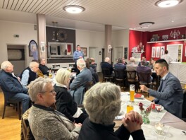 Fotogalerie: Felix Carl von der CDU zum Bürgermeisterkandidaten in Bad Bramstedt gewählt!