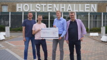 „Zusammenwachsen mit Musik“ - HOLSTENART Spende an Musikschule