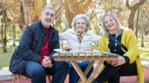 Klönschnack & Co: Kostenloser Treffpunkt für Seniorinnen und Senioren bei der VHS Quickborn