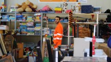 Stöbern, entdecken, Gutes tun – Trödelmarkt auf dem Recyclinghof Schmalfeld